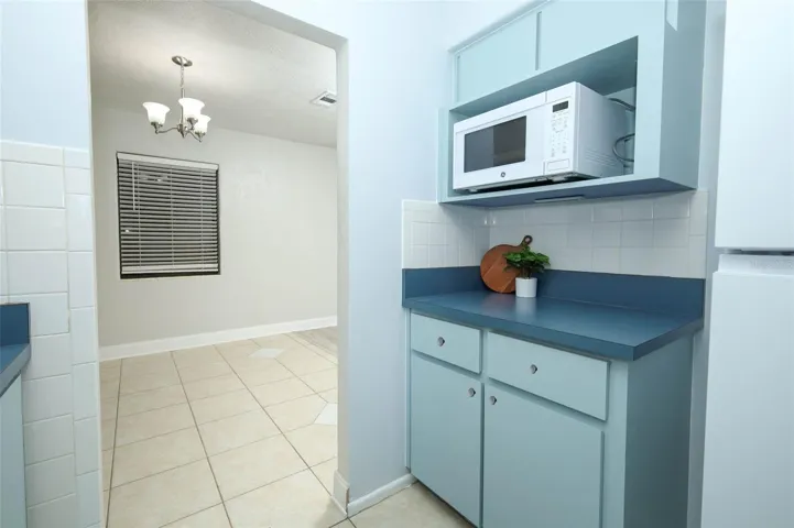 Kitchen with brand new knobs finished after photos &amp; microwave