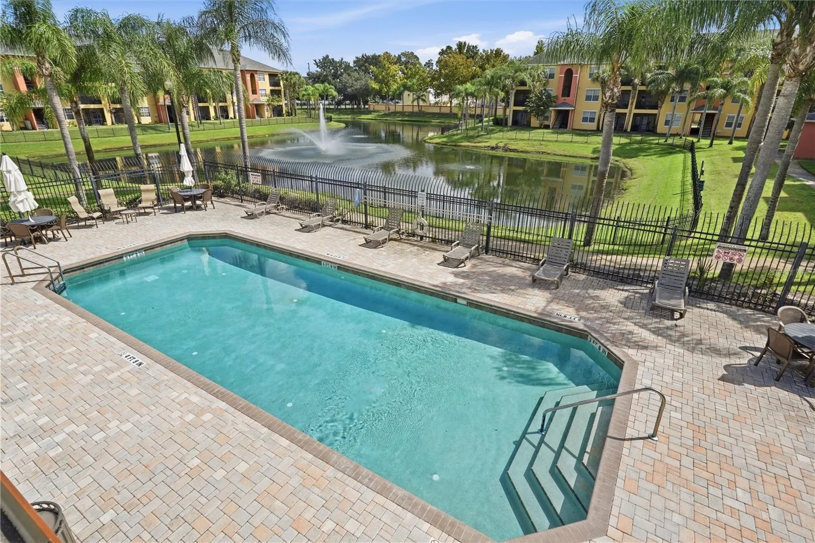 Community pool