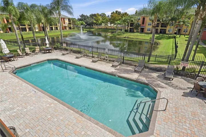 Community pool
