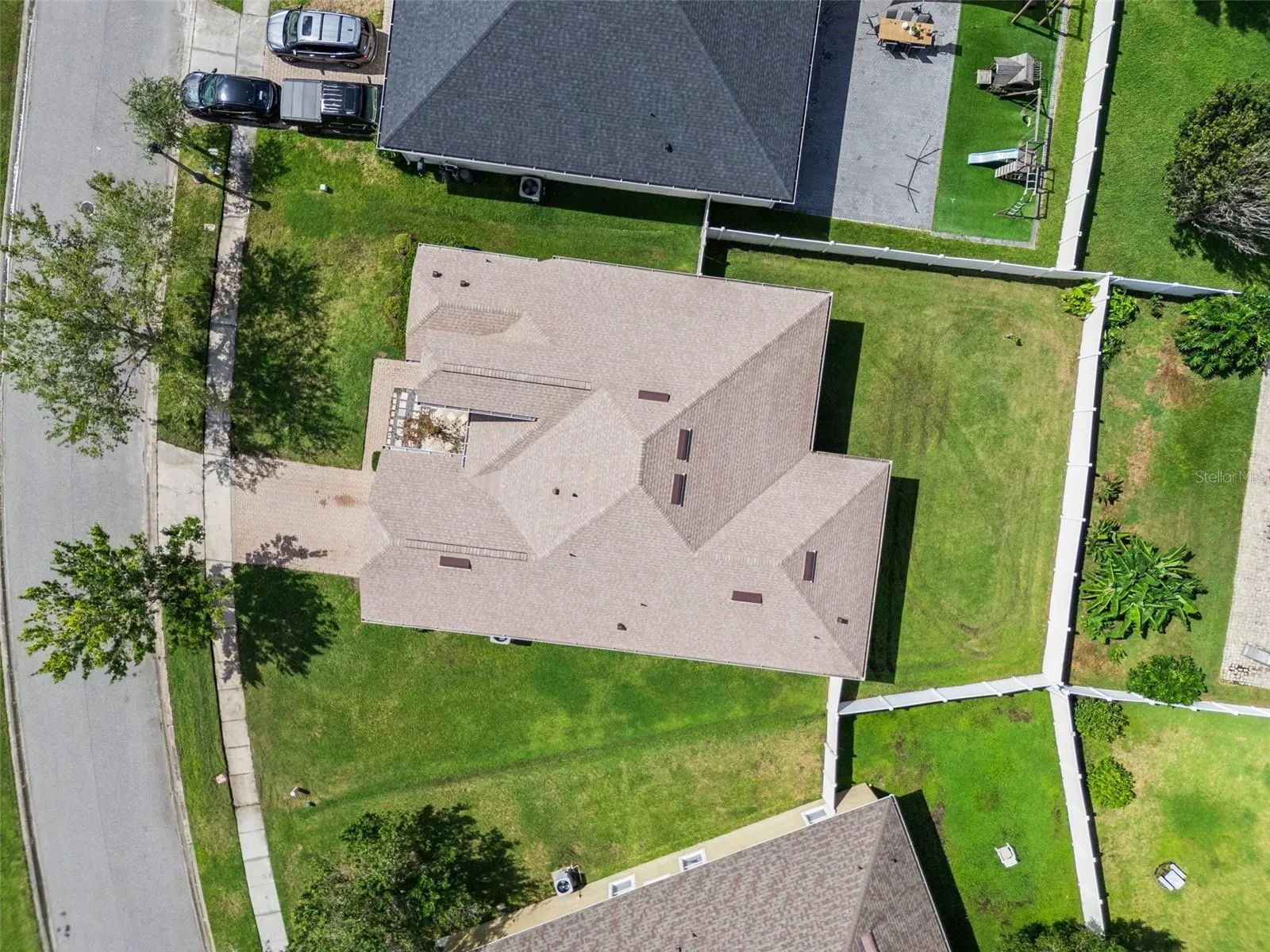 FENCED YARD