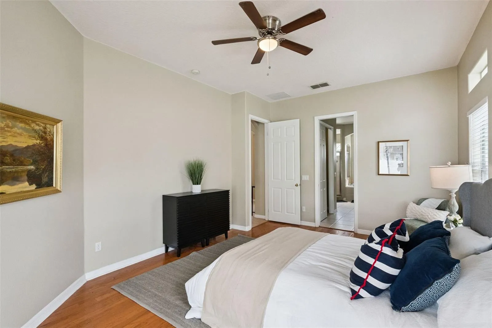 MASTER SUITE