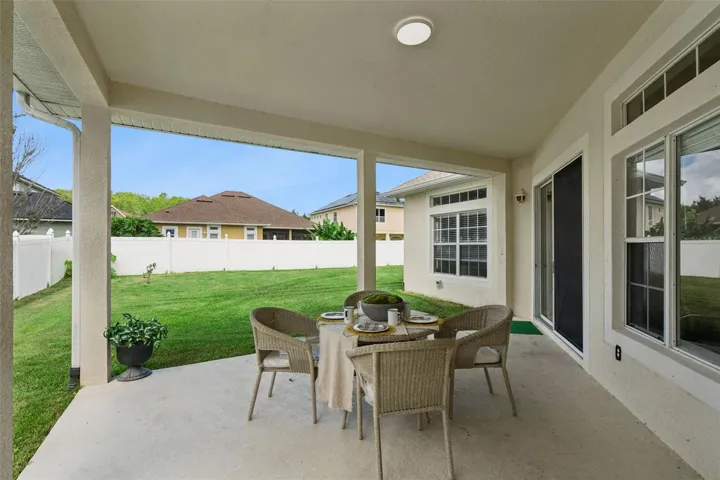 COVERED LANAI PORCH