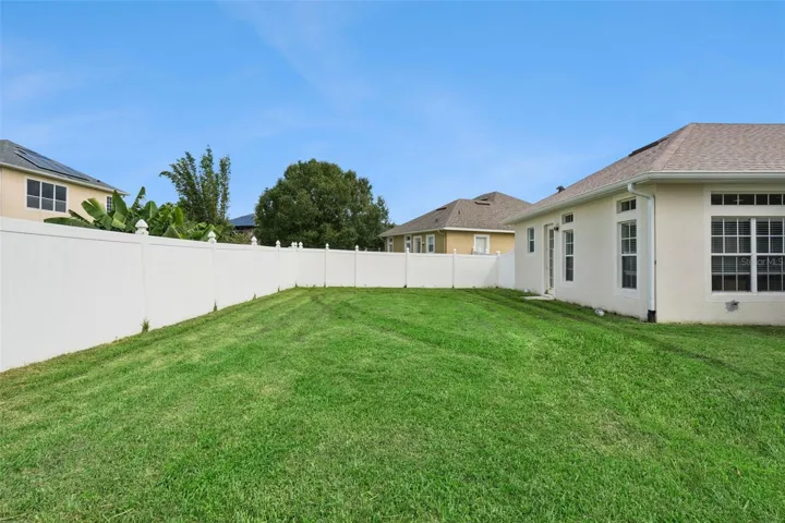 LARGE FENCED YARD