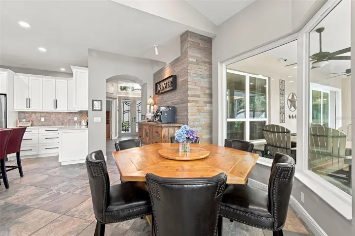 Breakfast Nook