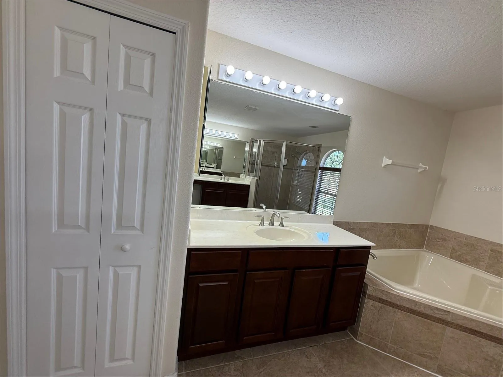 Linen closet in the master bath