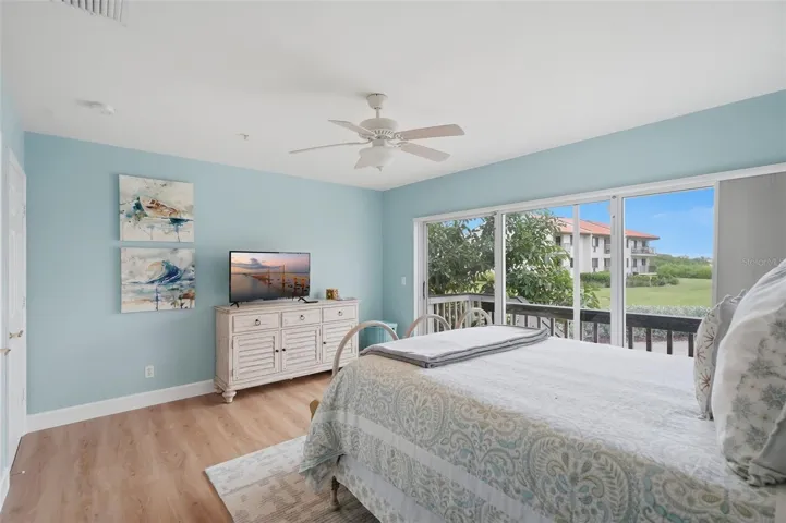 Lower level guest bedroom with private entrance and ensuite full bath.