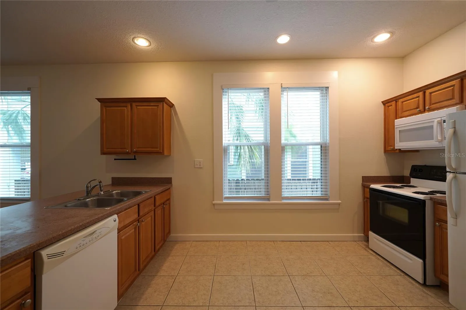 Spacious Kitchen