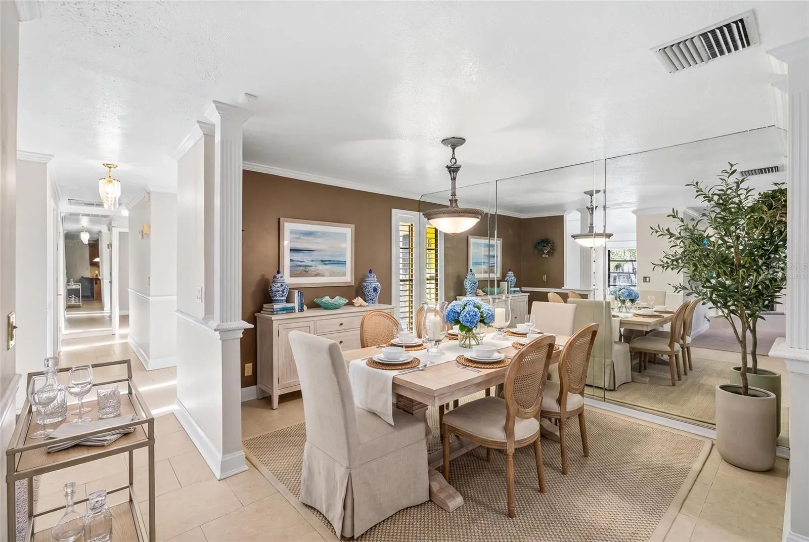Dining Room virtually staged