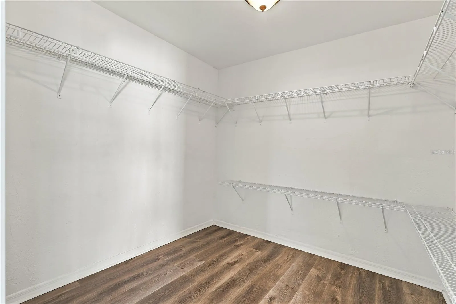 Walk in closet