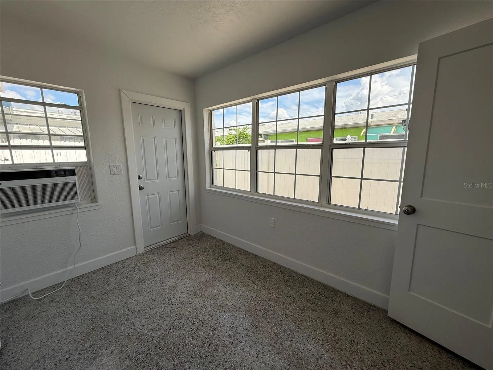 Second room/ Bonus/Office