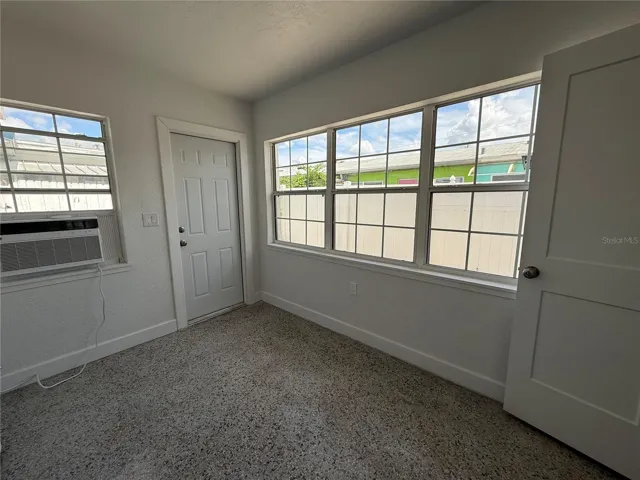 Second room/ Bonus/Office