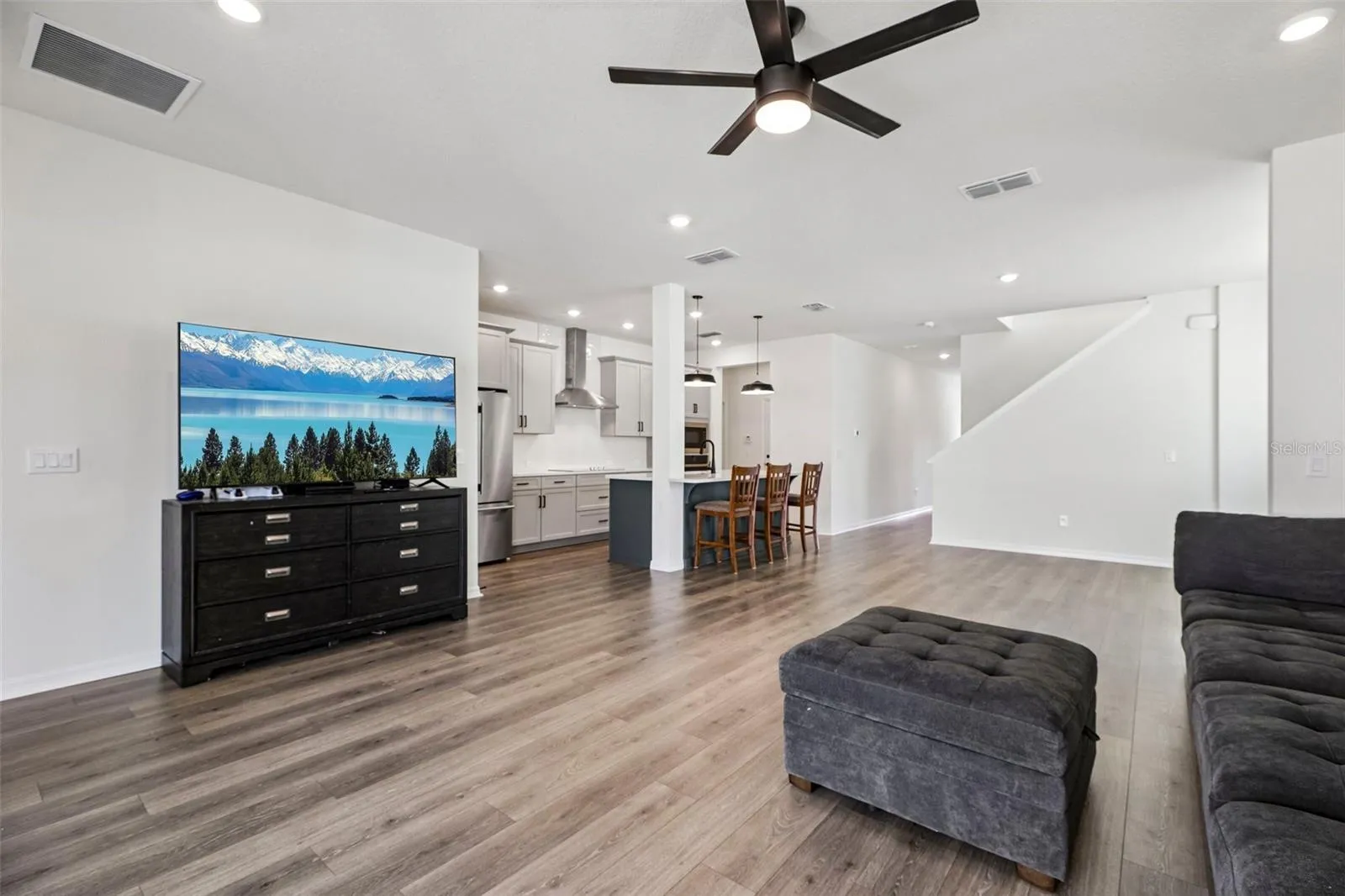 Living/Dining Room