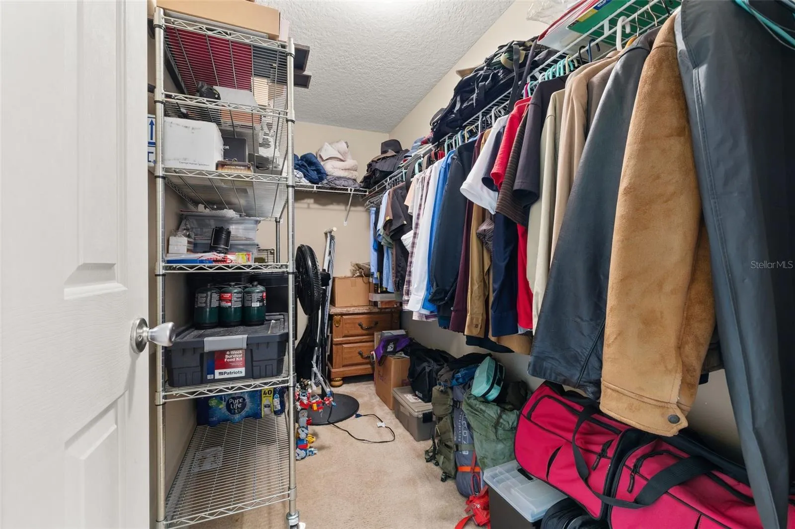 PRIMARY WALK IN CLOSET