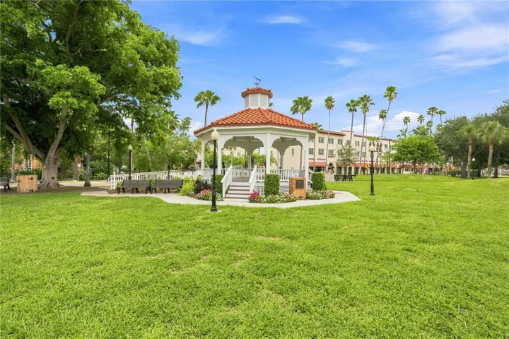 The Pergola off Tampa Ave