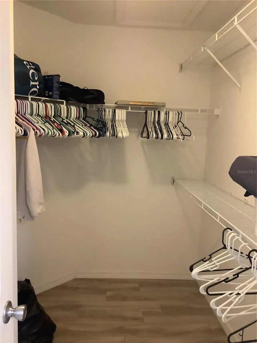 Walk in Closet