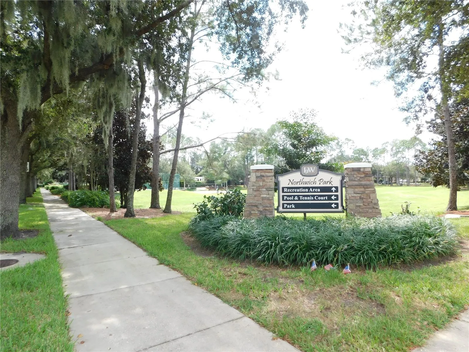 Community center includes Recreation area, Pool, Tennis Courts, Beach Volleyball, and park