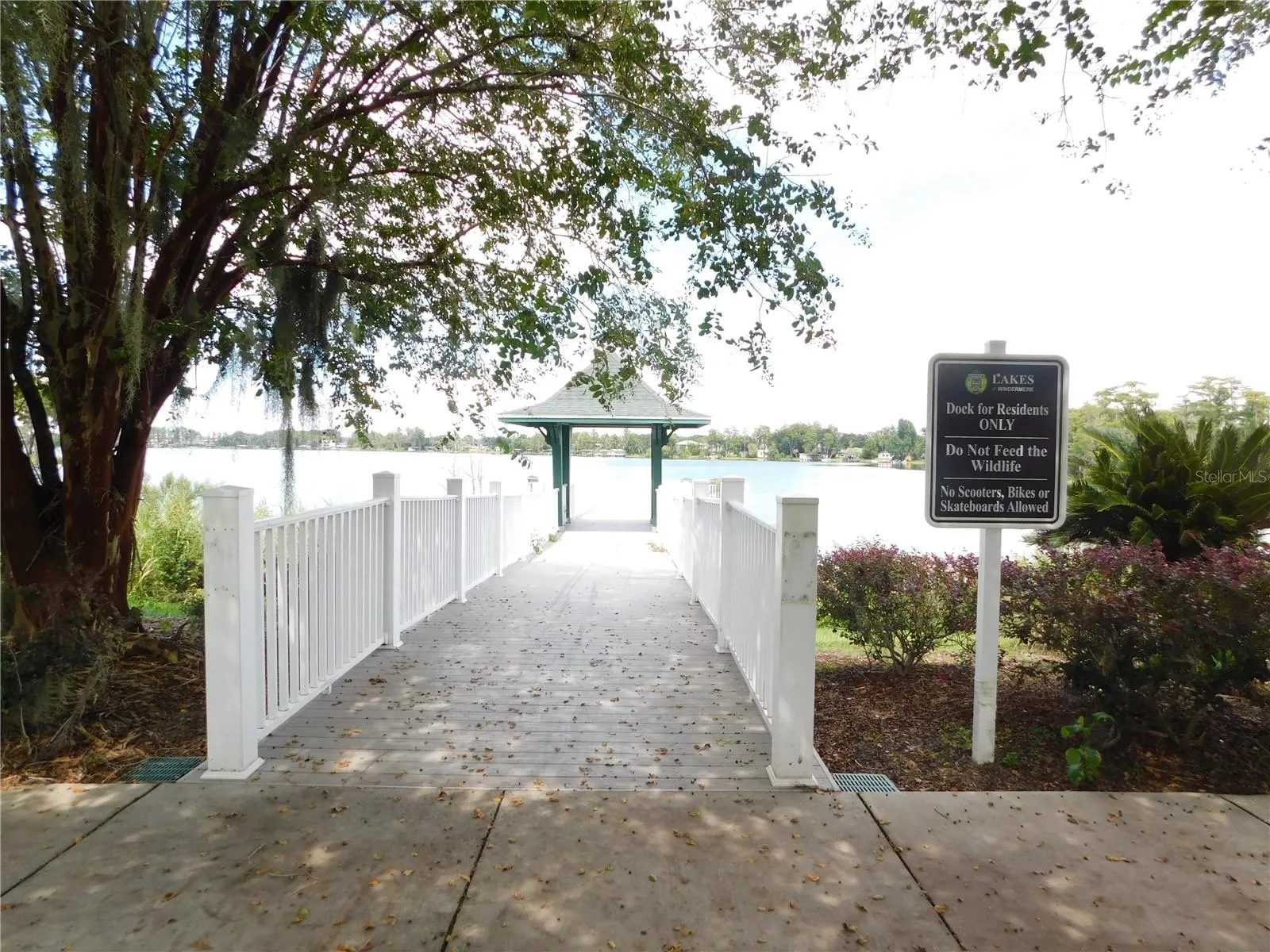 Fishing pier on a beautiful community lake