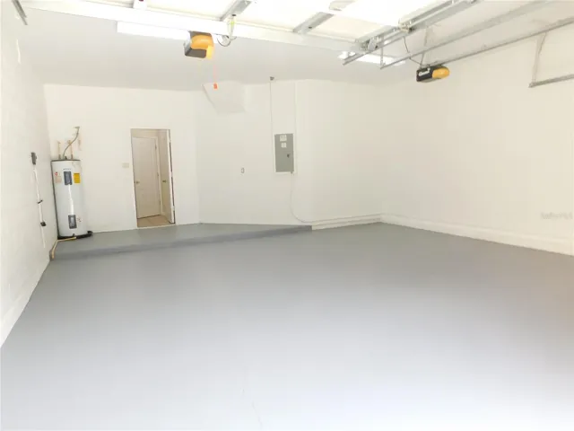 Oversized 2 car garage freshly painted