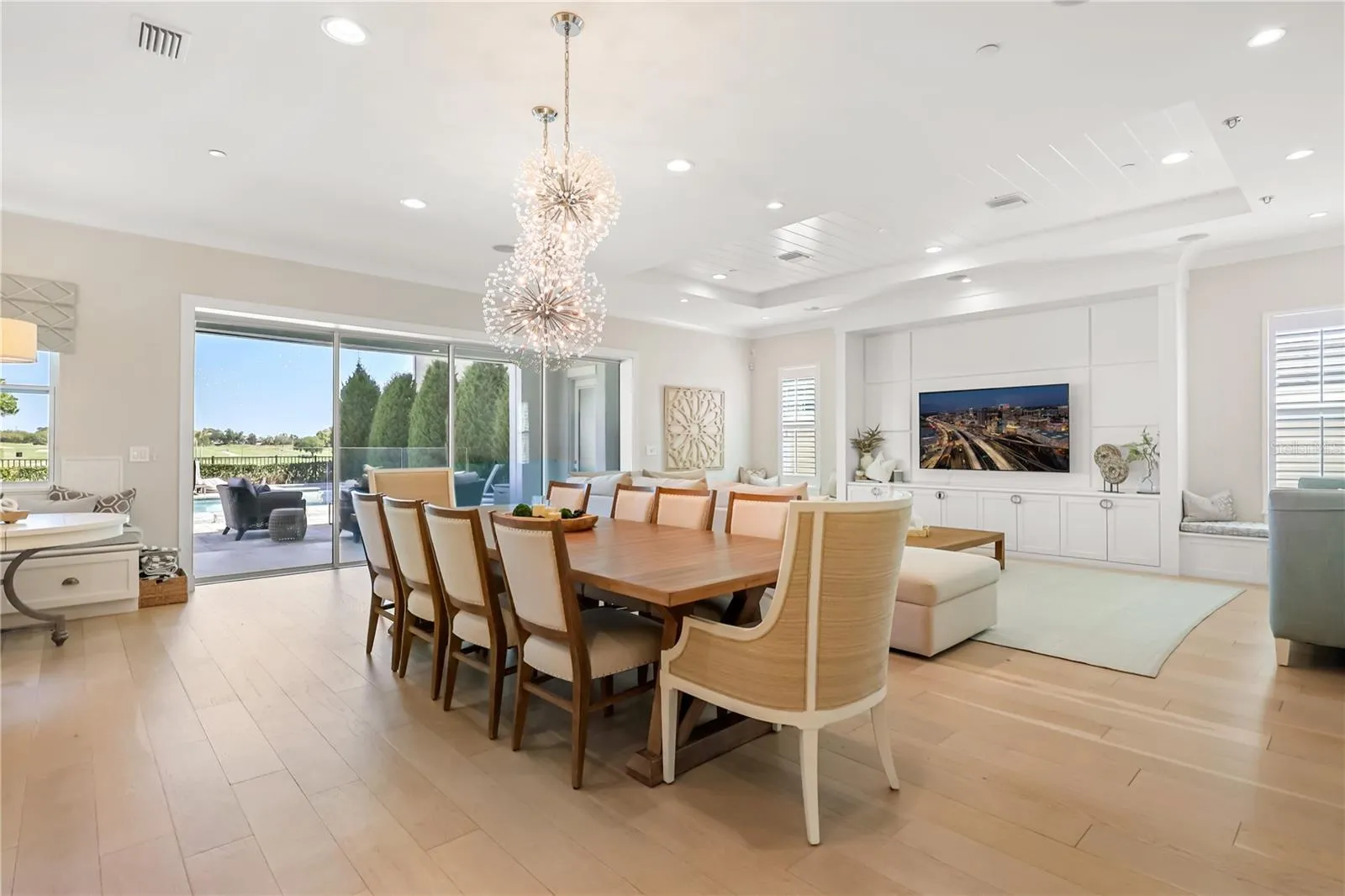First Floor Living Room / Dining Room