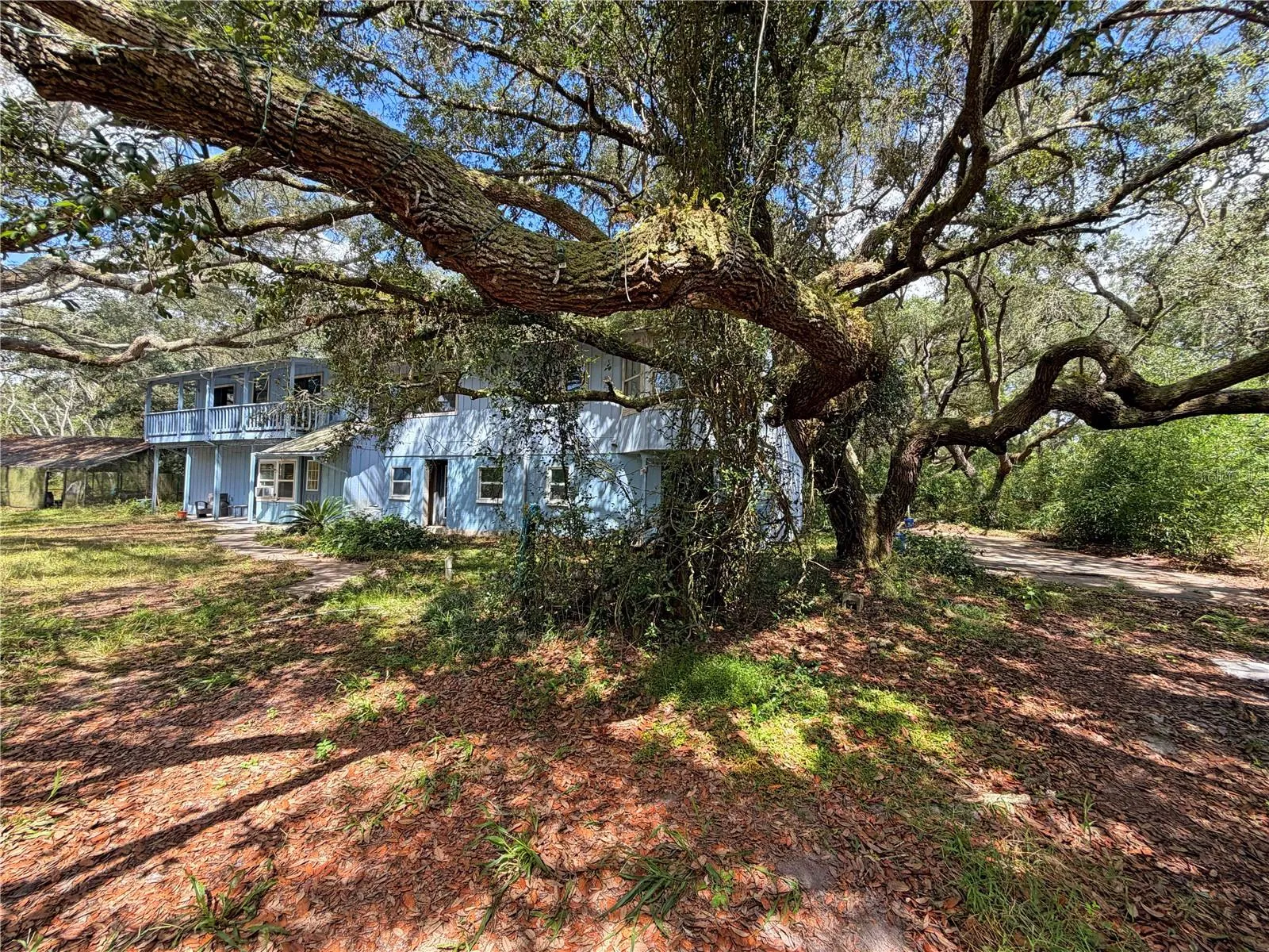 Drive way leading to 2-car Garage