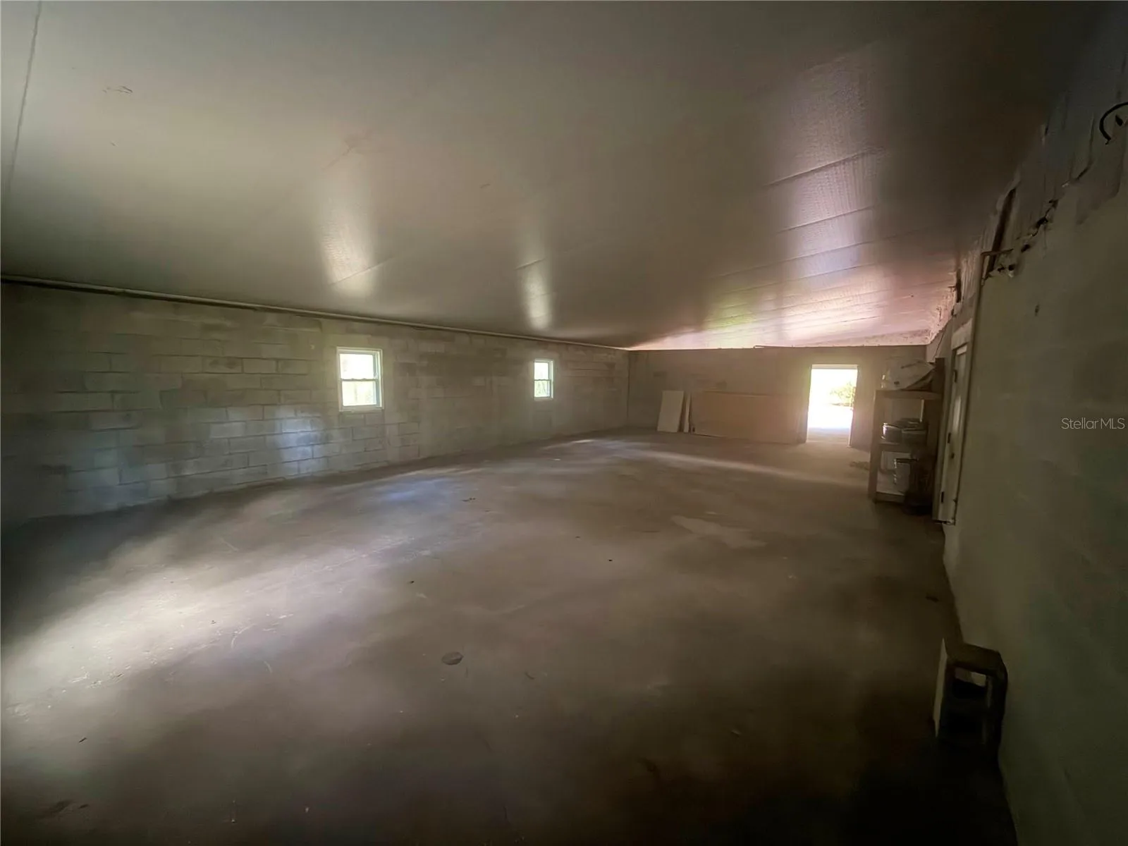 1100+/- Concrete-additions area