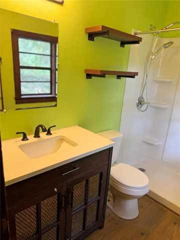 Upstairs bathroom