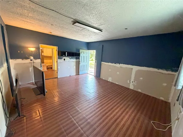 2nd bedroom No Closet. Has Private entry door