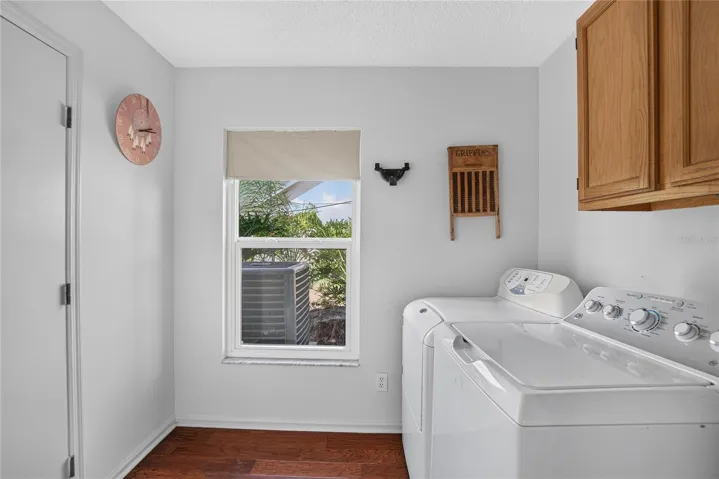 Laundry Room w/Garage Access