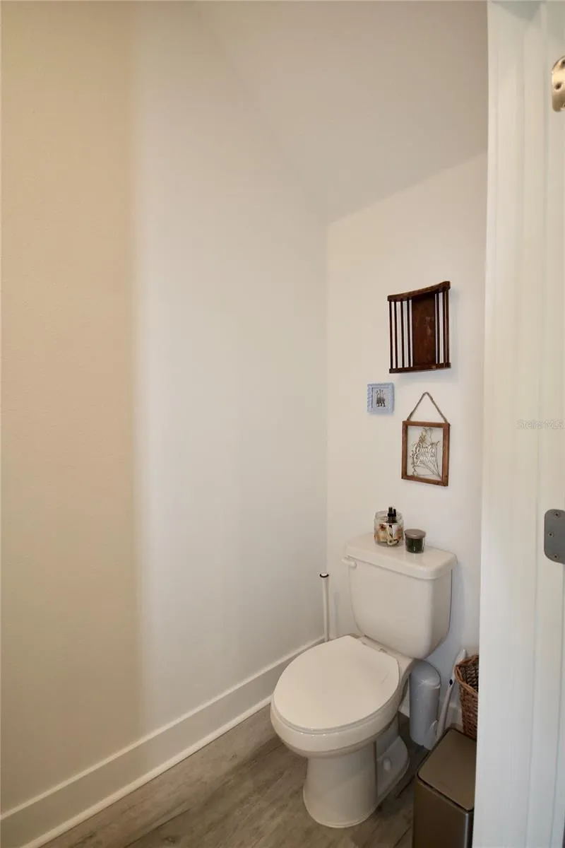 Downstairs 1/2 bath