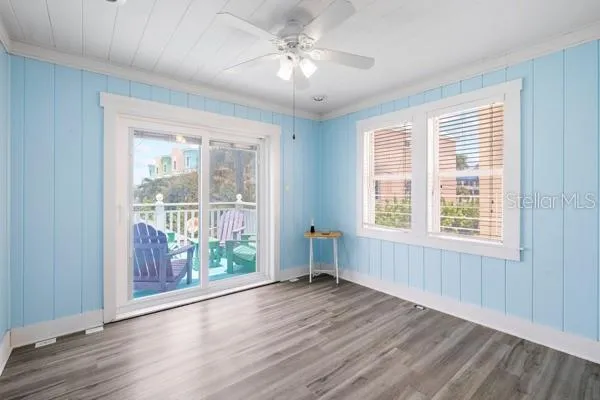 Unit 1/Bedroom 1 (West)
