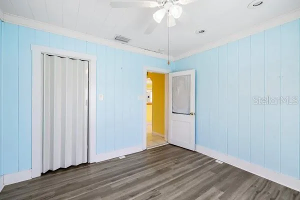 Unit 1/Bedroom 1 (West)