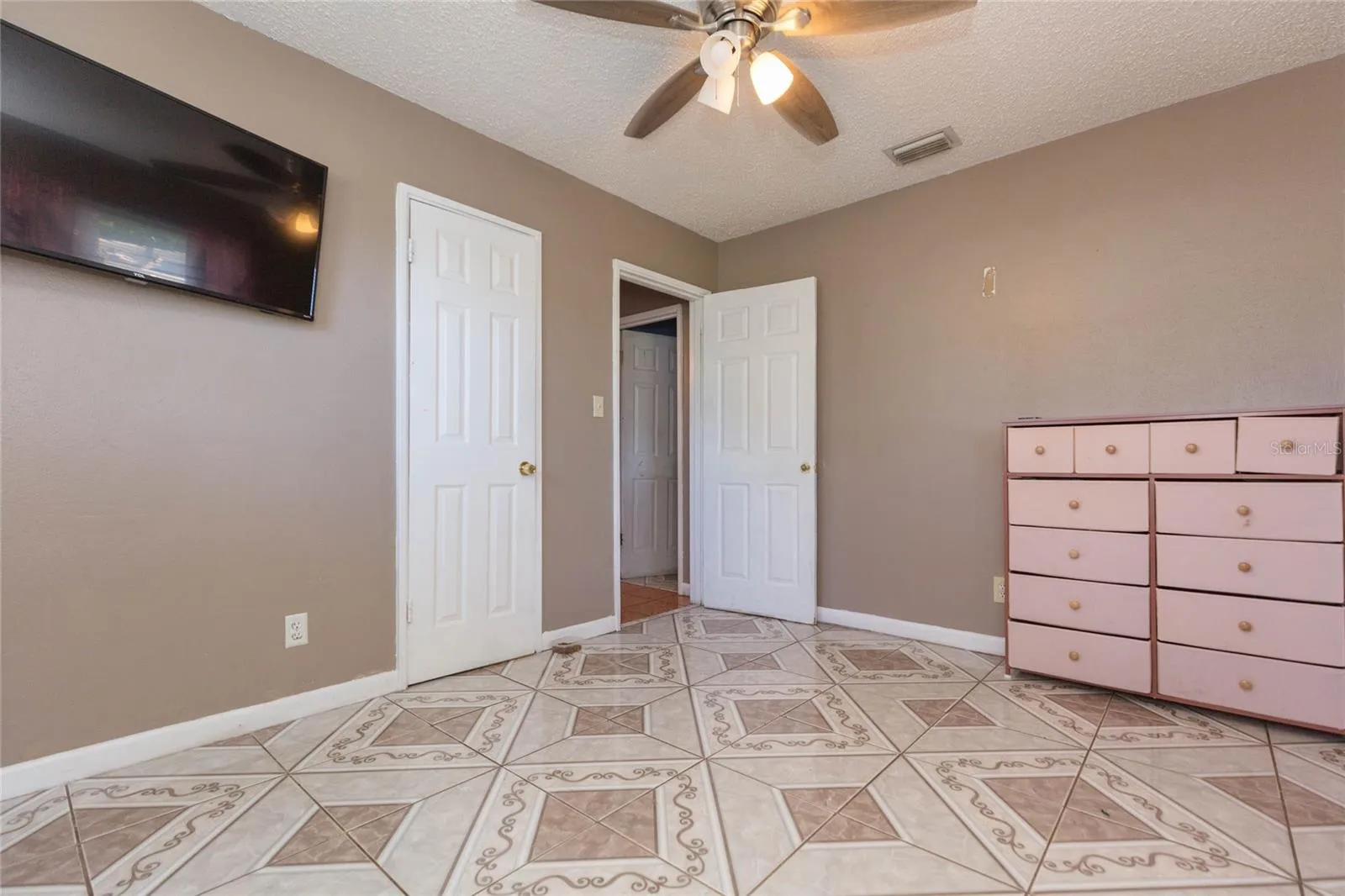 3rd bedroom