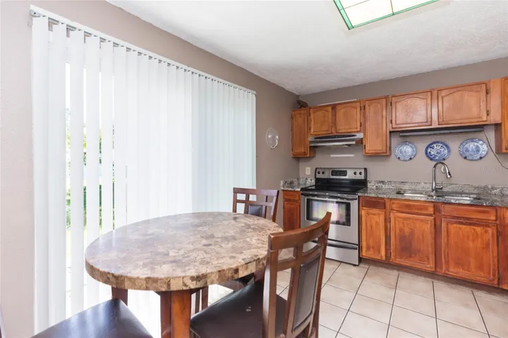 Dining/ Kitchen