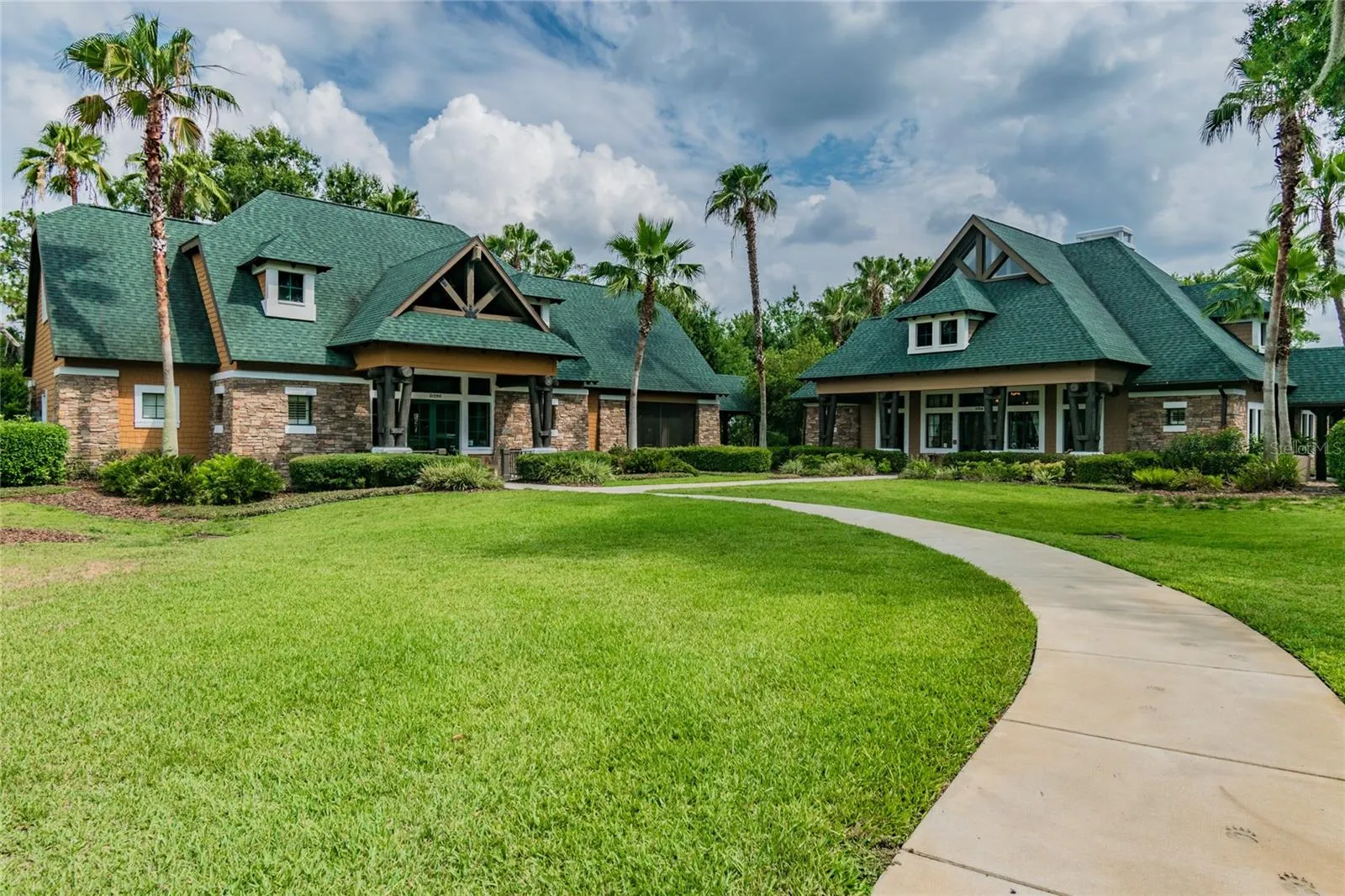 Wilderness Lake Lodge Complex