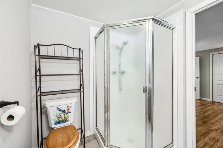 Main bathroom