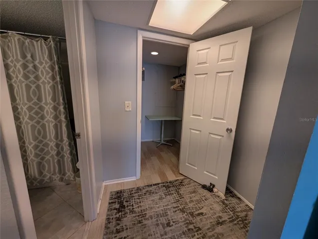 Ensuite master bathroom...