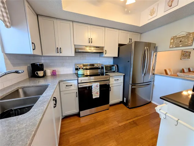 Beautiful kitchen upgrades...