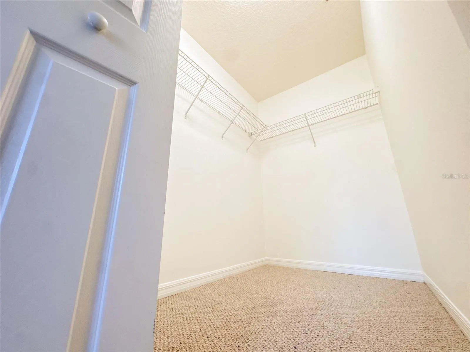 Bedroom 2 Walk-In Closet