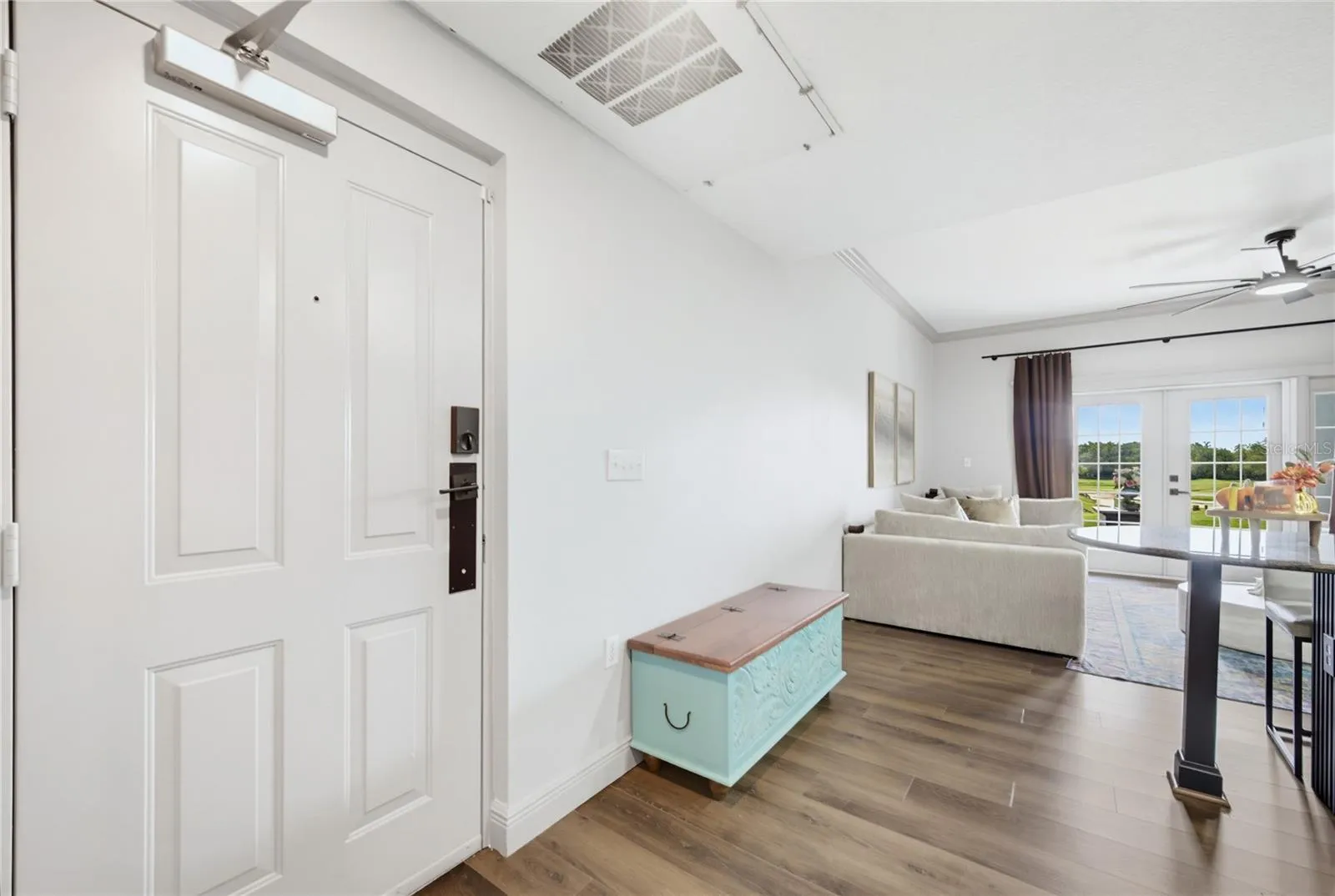 Foyer/Main Door