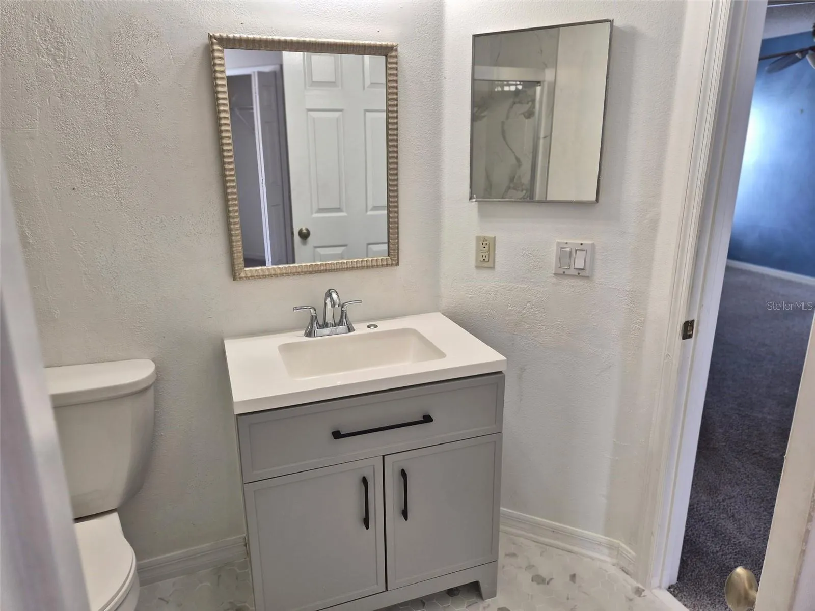 2nd Bathroom