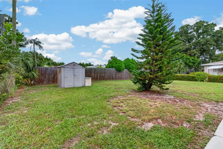 BIG BACK YARD WITH SHED