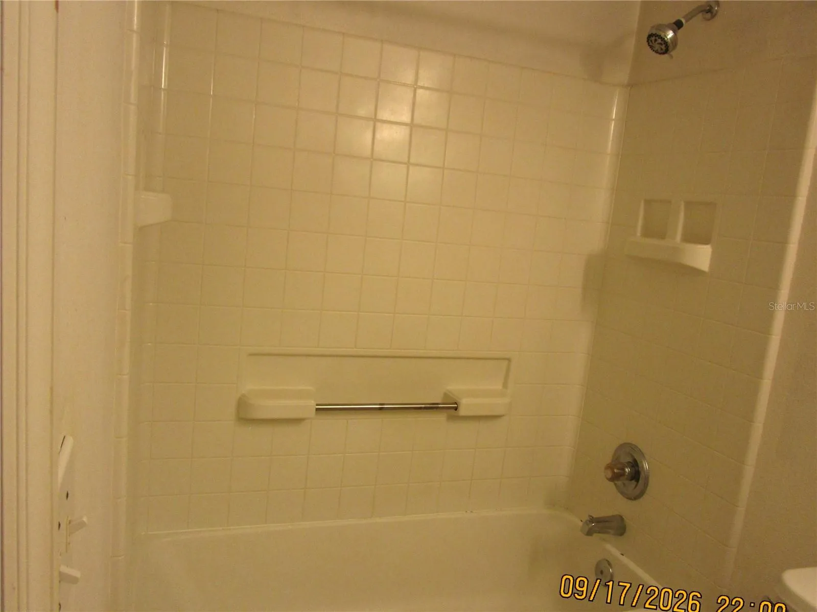 Primary Tub-shower