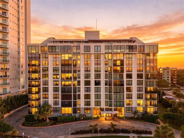 Essex House Sarasota10th floor unit 10th
