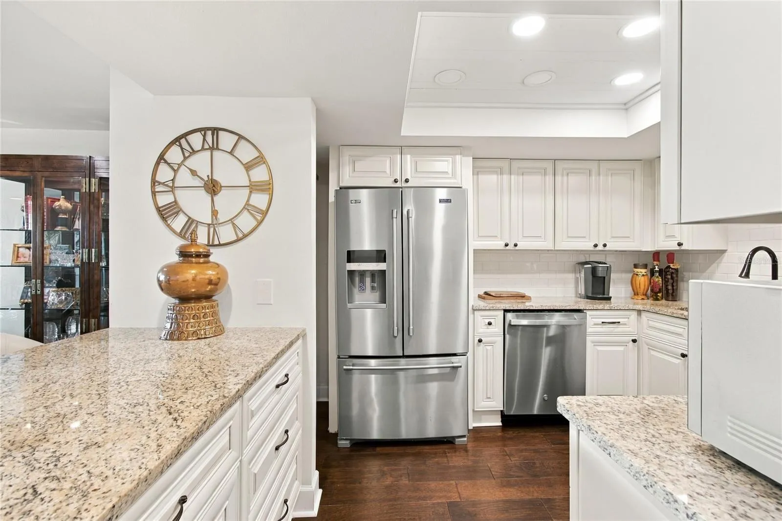 Kitchen with Granite and Stainless Appliances