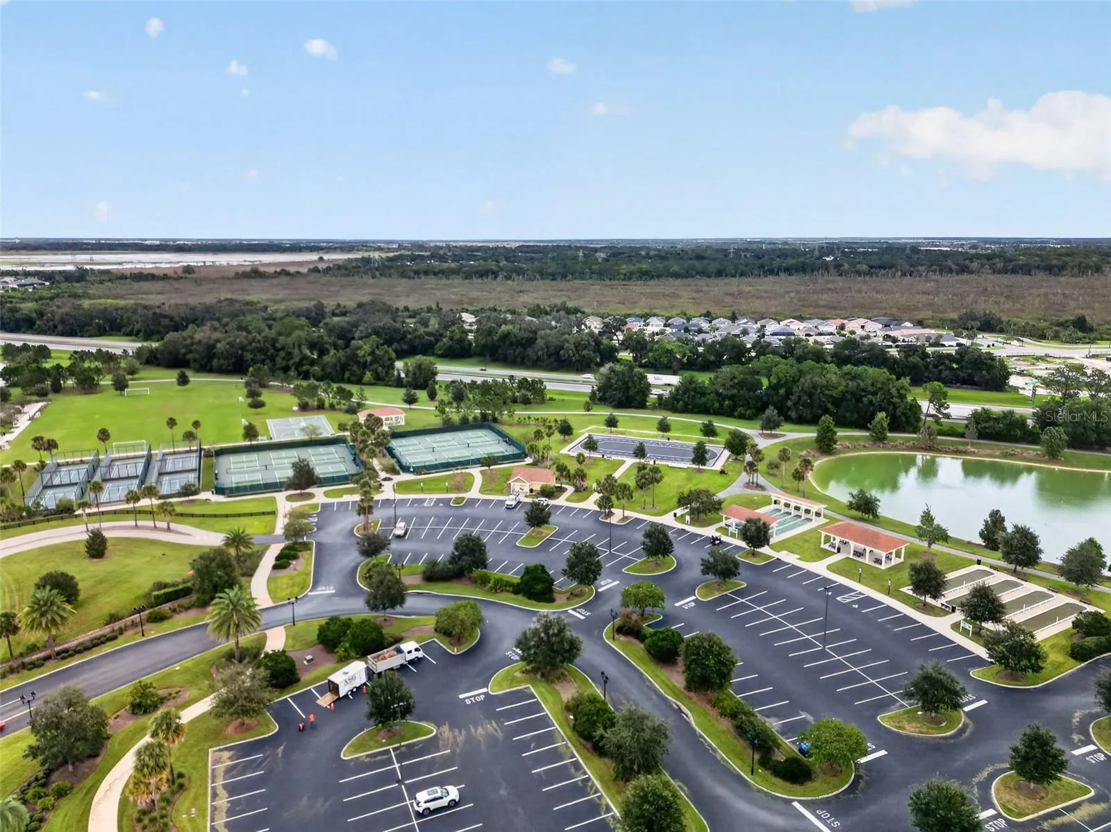 Everglades outdoor amenities