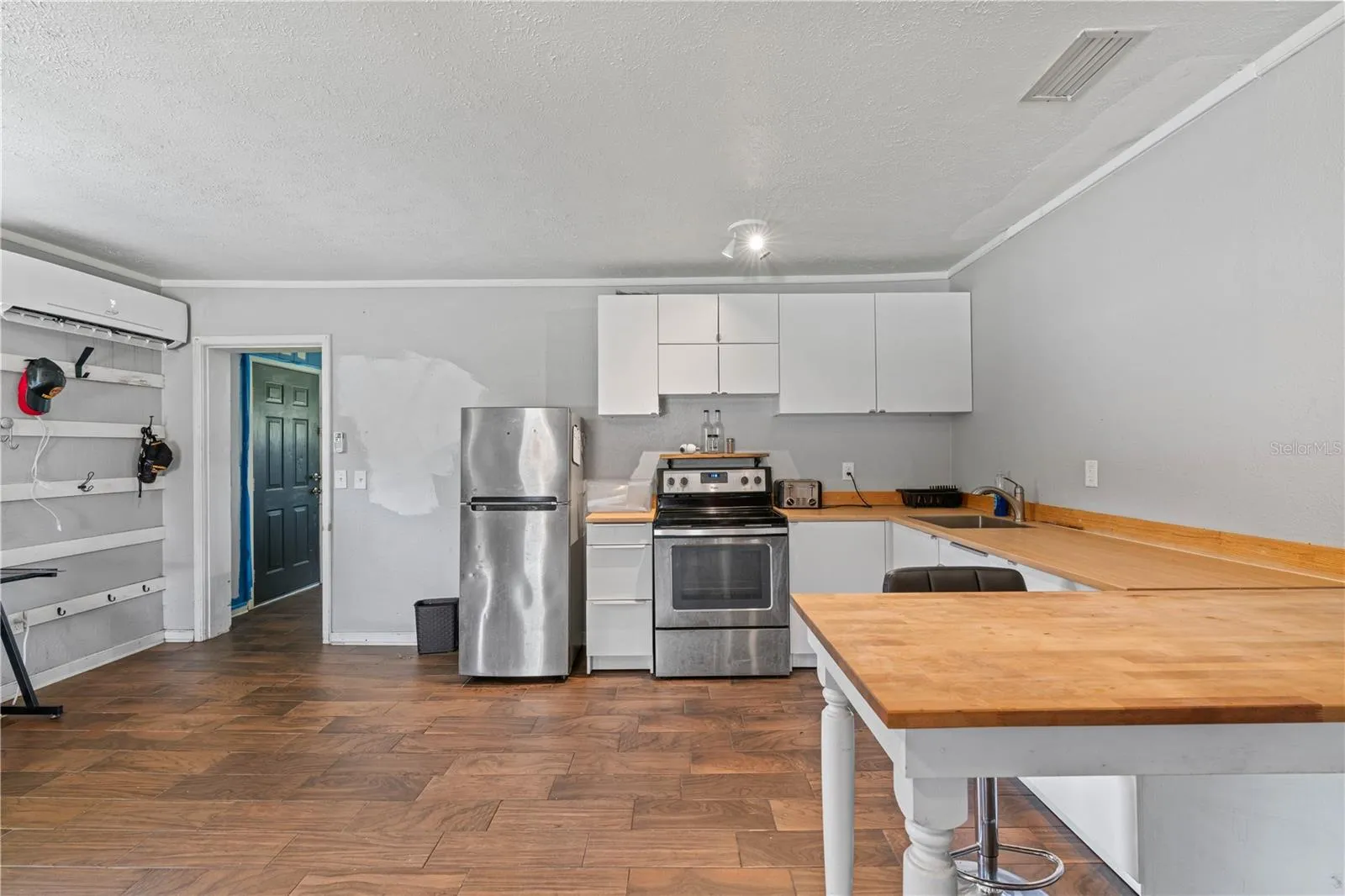 In-law suite kitchen
