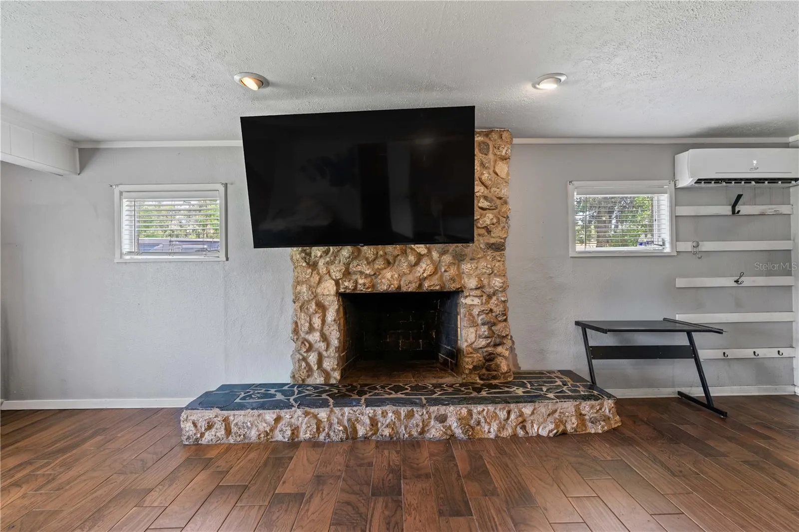 In-law suite living room
