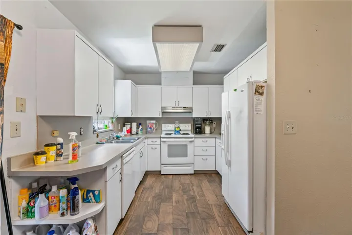 Main kitchen