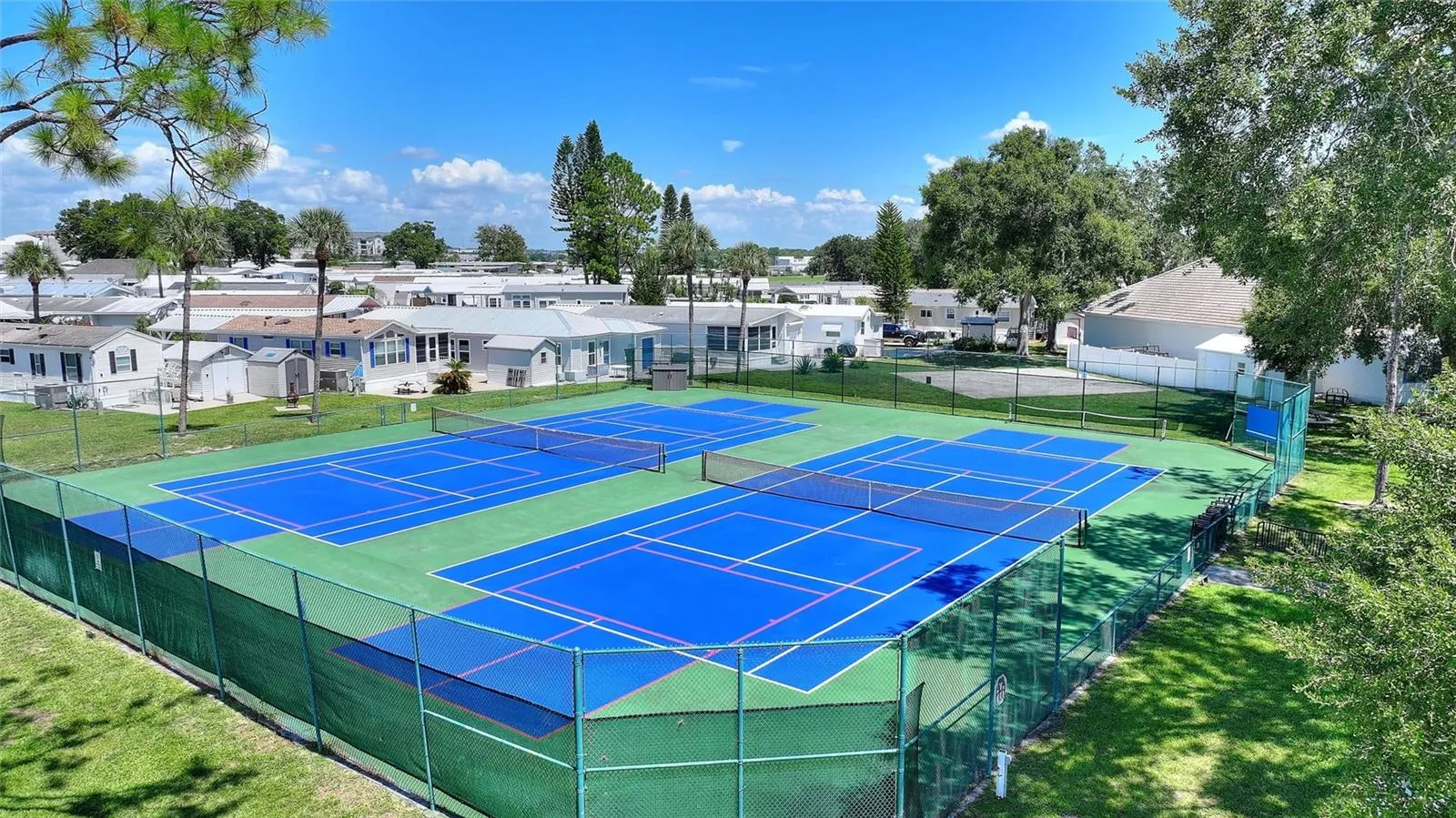 Tennis