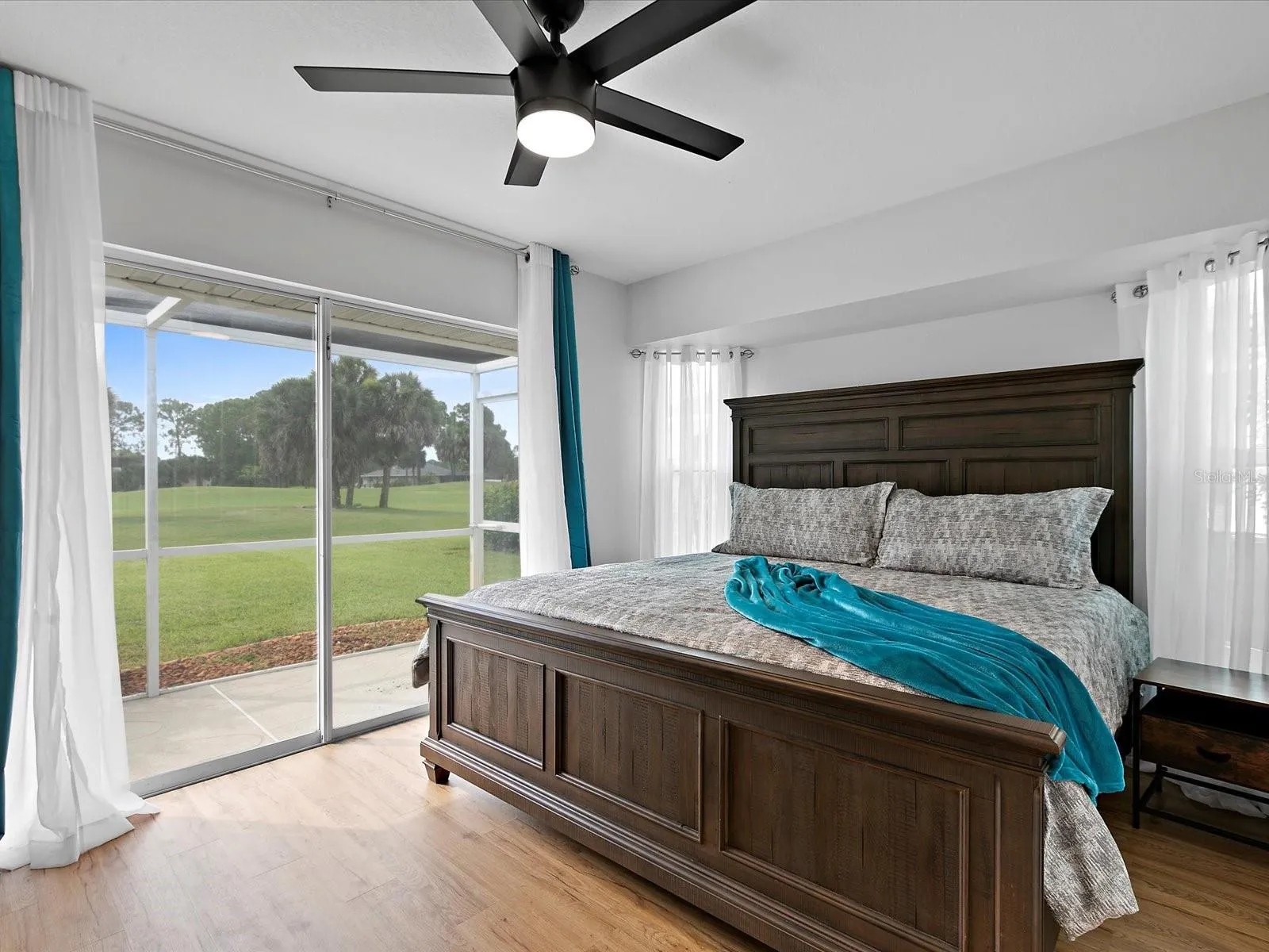 2nd bedroom (pool cage was replaced after pictures were taken)